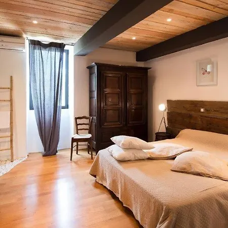 Hébergement de vacances Mas En Pierre Au Coeur De L'ardèche Labeaume